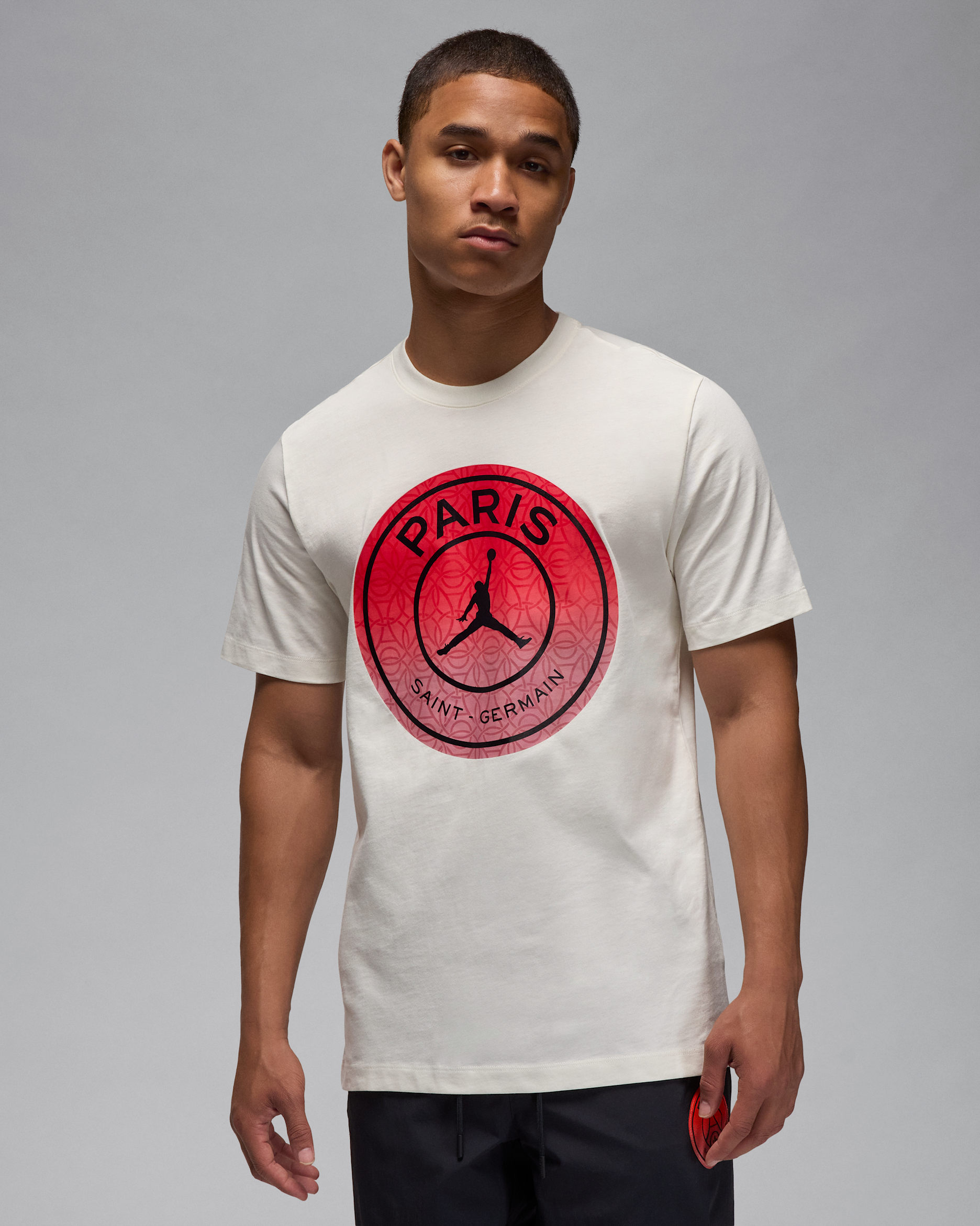 【新品希少Mサイズ】ナイキ　パリサンジェルマン　Tシャツ JORDAN BRAND AS M J PSG LOGO SS TEE BLACK 21SP-I（ジョーダン